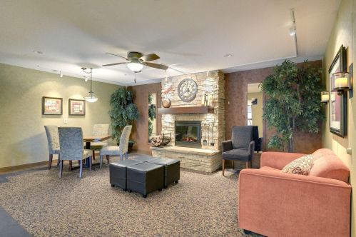 2495 Canabury Dr, Saint Paul MN  55117-1515 exterior