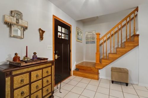 717 Juneway Ave, Bannockburn, IL 60015-3526