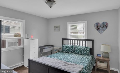 268 Clamer Rd, Trenton NJ 08628-3202 exterior