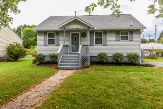 1102 Grant St, Alcoa, TN 37701-2818