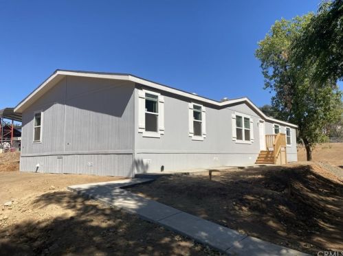 34629 White St, Wildomar, CA 92595-8913