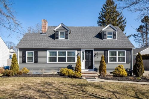 315 Chapmans Ave, Warwick, RI 02886-2019