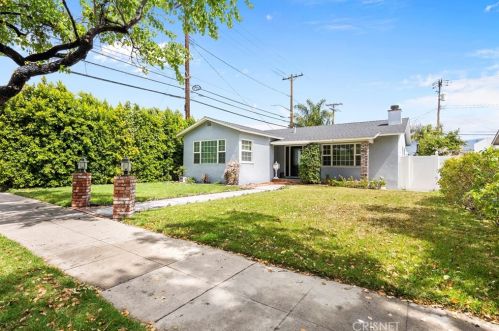 334 Glenwood Pl, Burbank, CA 91506-2034