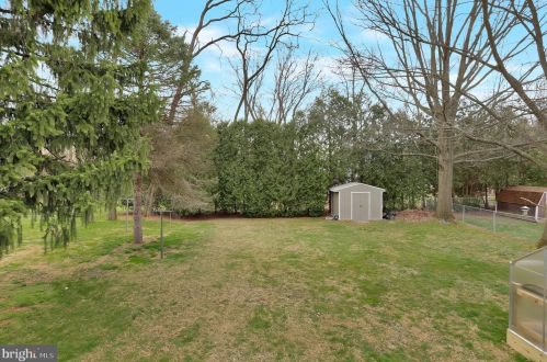 60 Baugher Dr, Hanover PA 17331-4004 exterior