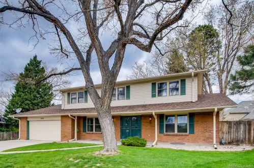 2389 Van Gordon St, Denver, CO 80215-1013