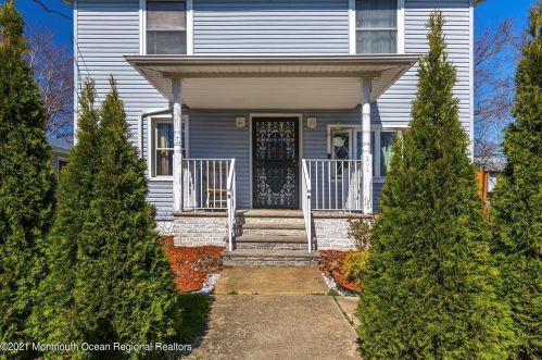 206 Milton Ave, Cliffwood, NJ 07721-1059