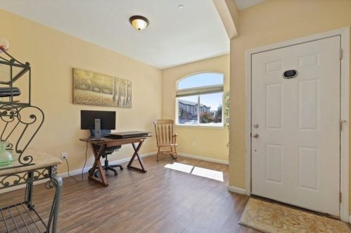 9117 Echo Point Pl, Citrus Heights, CA 95662-4163