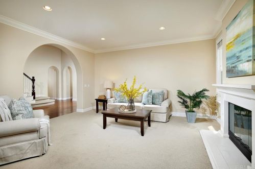 2932 Camino Serbal, Carlsbad, CA 92009-2900