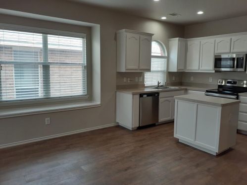 6140 Amberjack Trl, Fort Worth TX  76179-7546 exterior