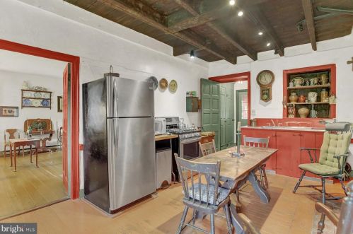 1917 Walnut Bottom Rd, Carlisle PA  17015-9624 exterior