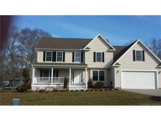 19 Cedar Grove Ln, Pawcatuck, CT 06379-1285