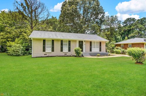 2668 Beacon Dr, Atlanta GA  30349-4204 exterior
