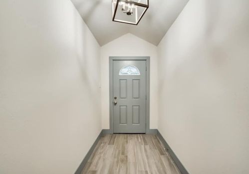 1006 Sayle St, Greenville, TX 75401-2431