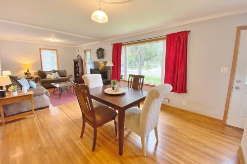 1891 Barclay St, Saint Paul MN  55109-4440 exterior
