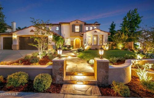 5734 Cherokee Cir, Simi Valley, CA 93063-5782