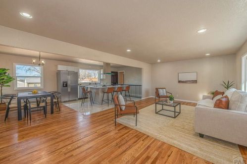 1513 Alexander Cir, Pueblo CO  81001-2024 exterior