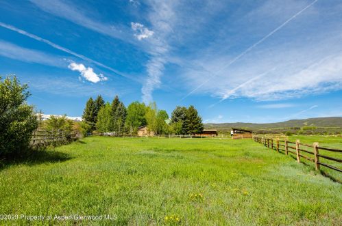 1645 Capitol Creek Rd, Snowmass CO 81654-9337 exterior