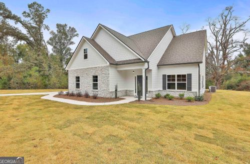 315 Old Corinth Rd, Newnan, GA 30263-3058