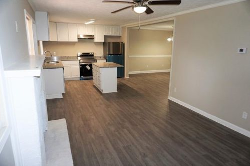 218 Hillcrest Dr, Stockbridge GA  30281-1763 exterior
