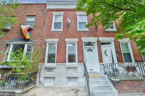 2019 13th St, Philadelphia, PA 19148-5530