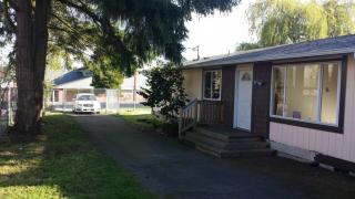 9404 Holly Dr, Everett, WA 98204-7101
