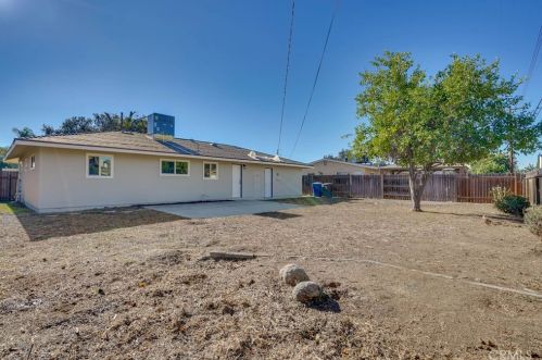 8815 Brunswick Ave, Riverside CA  92503-2754 exterior