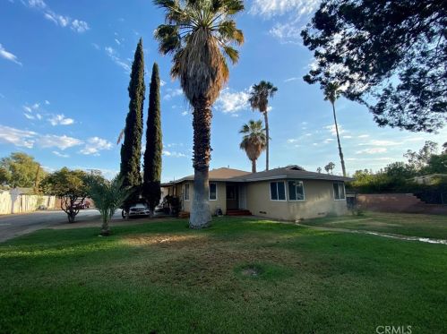 4810 Jurupa Ave, Riverside CA  92504-1709 exterior