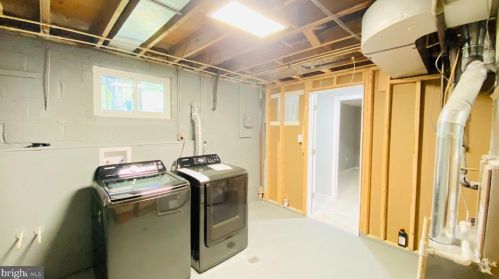 1205 Downs Dr, Silver Spring MD 20904-2027 exterior