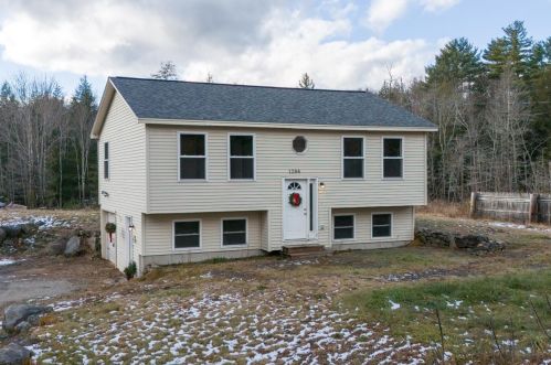 1244 Meredith Center Rd, Laconia, NH 03246-1407