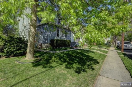 76 Christie St, Ridgefield Park, NJ 07660-1935