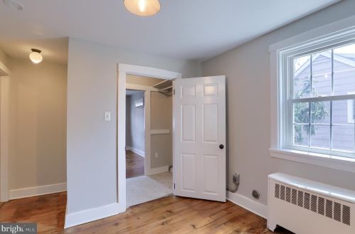 212 Howard Ave, Lancaster PA  17602-4208 exterior