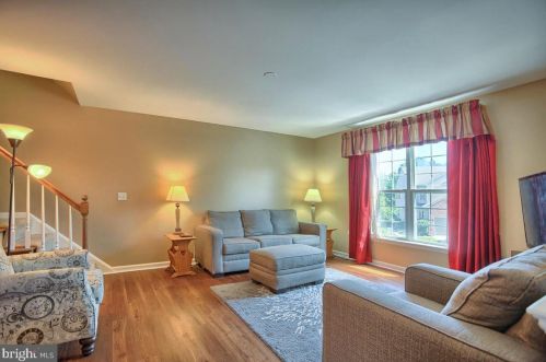 2255 Ionoff Rd, Harrisburg, PA 17110-3583