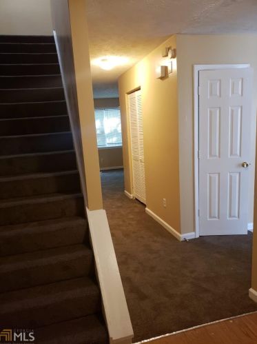 7253 Crestside Ct, Austell, GA 30168-7025