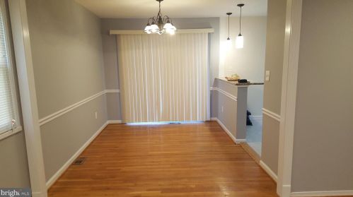 802 Caddington Ave, Silver Spring MD  20901-1107 exterior