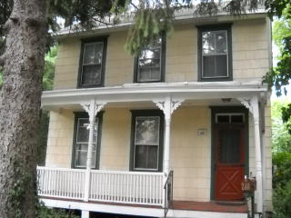 240 Van Dorn St, Keyport, NJ 07735-2017