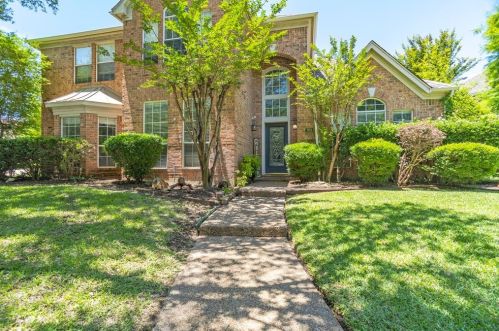 901 Hilton Dr, Midlothian TX  76063-3840 exterior