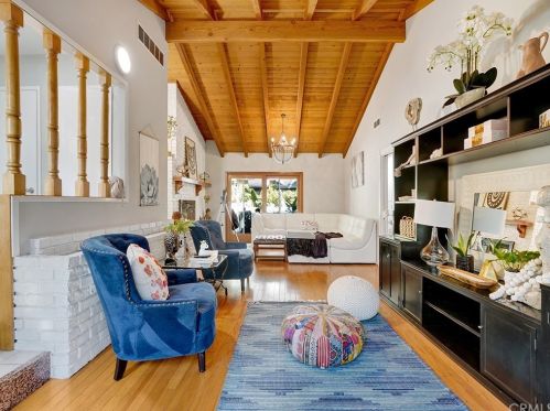 4143 Miramonte Pl, Riverside CA  92501-3053 exterior