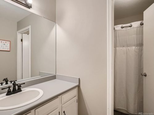 3656 Cathay Cir, Denver CO 80013-3619 exterior