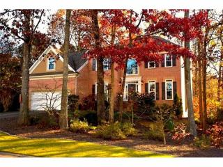 4103 Devon Wood Dr, Marietta, GA 30066-2174