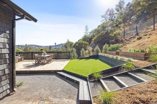 558 Miller Creek Rd, San Rafael CA  94903-1319 exterior