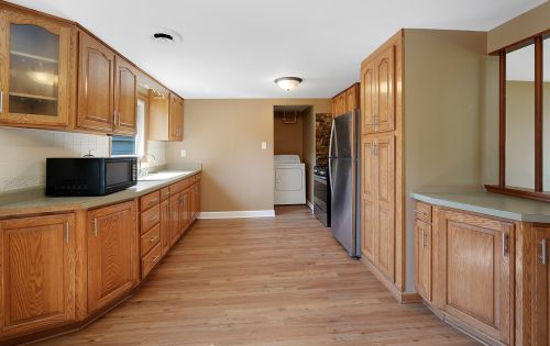 741 Kent Ave, Crete IL  60417-3921 exterior