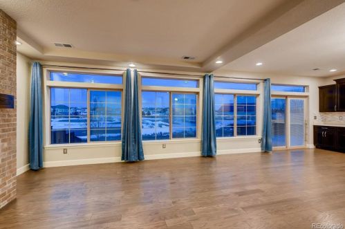 5028 Addison Way, Aurora CO 80016-5390 exterior