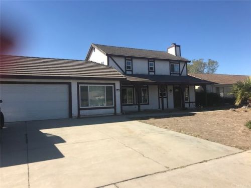 882 Driftwood Ave, Rialto, CA 92376-3936