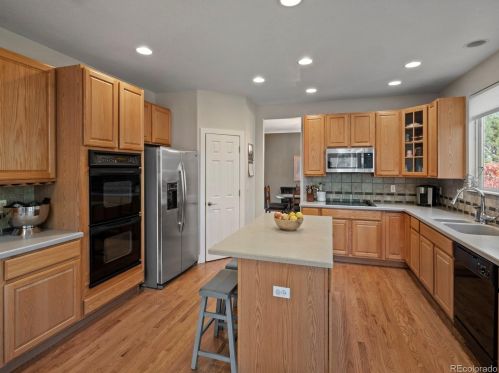 13962 Meadowbrook Dr, Westminster CO  80020-6148 exterior