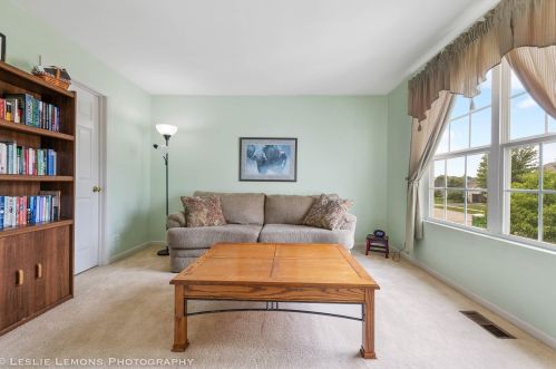 128 Reston Ct, Sycamore IL  60178-3000 exterior