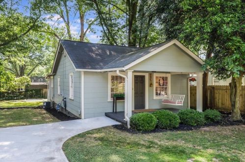1341 Joyner Ave, Marietta, GA 30060-3902