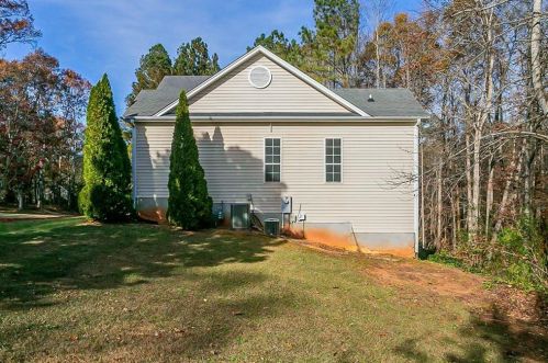 219 Hemlock Dr, Stockbridge GA  30281-2330 exterior