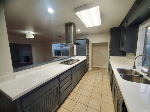 9085 Randolph St, Riverside CA  92503-1183 exterior
