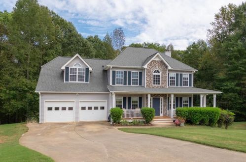 399 Barrington Dr, Hiram, GA 30141-6600