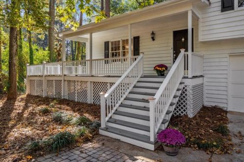 205 Pauline Dr, Marietta, GA 30064-2165